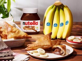 Quick_Nutella®_Chiquita®_banana_Greek_calzone_with_nuts_1200px
